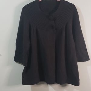 L apostrophe 3/4 Sweater cardigan mix knit can be styled as cottage core